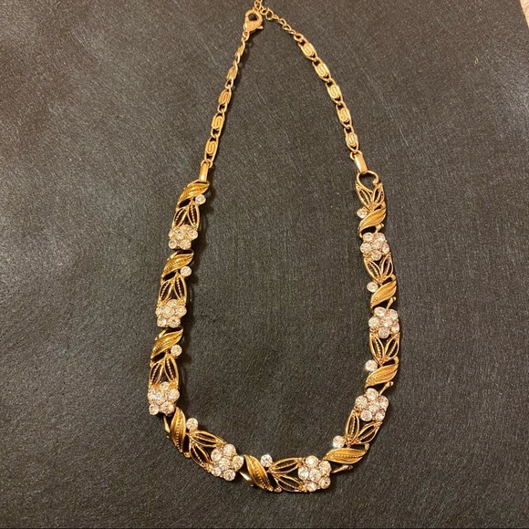 Serenade of Honor Floral Crystal Necklace - EUC - Picture 1 of 6